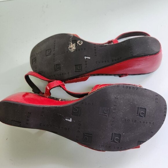 Jose Saenz Red Patent Leather Rosette Sling Back Wedge Sandals Size 7 - Picture 5 of 7